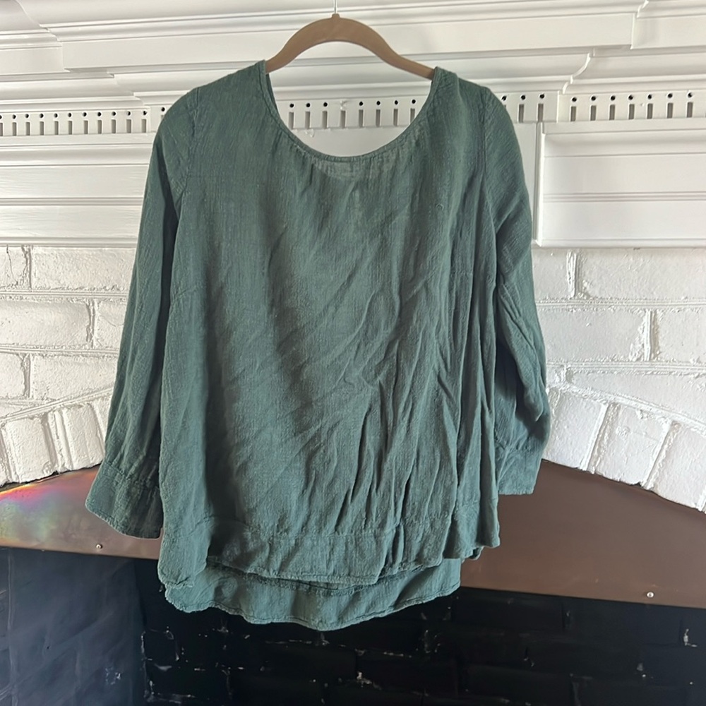 Velvet brand linen top sz L